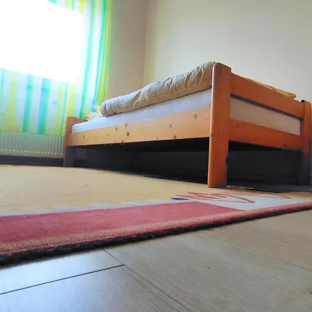 Imadni Valo Sarokkadas Belvarosaban *